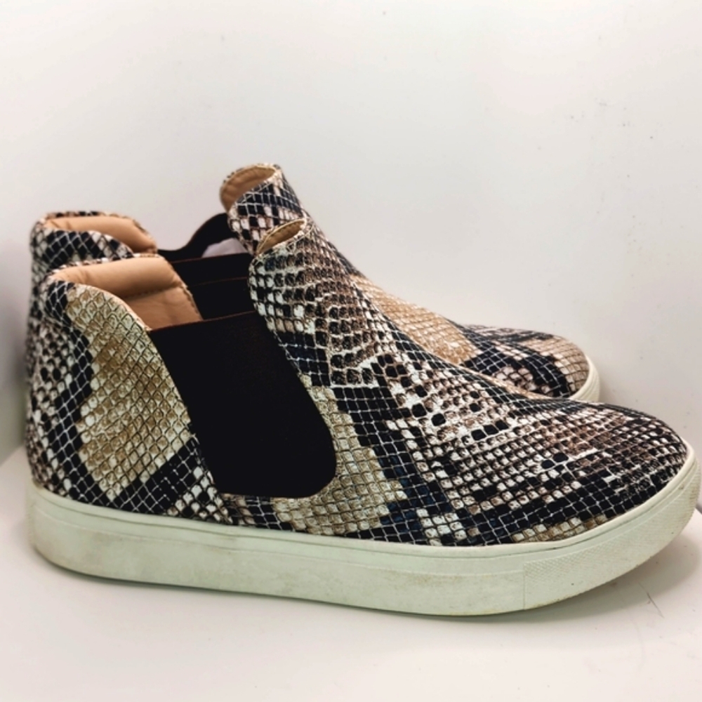 Coconuts by Matisse Harlan Mid slip on sneaker natural snake print size 6M